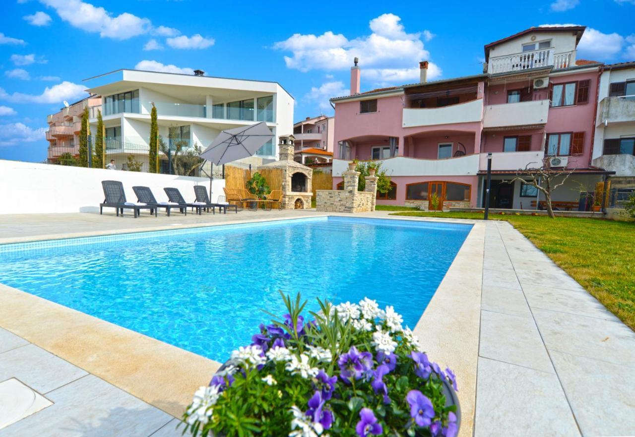 Apartments Violete 742 Pula Exteriér fotografie
